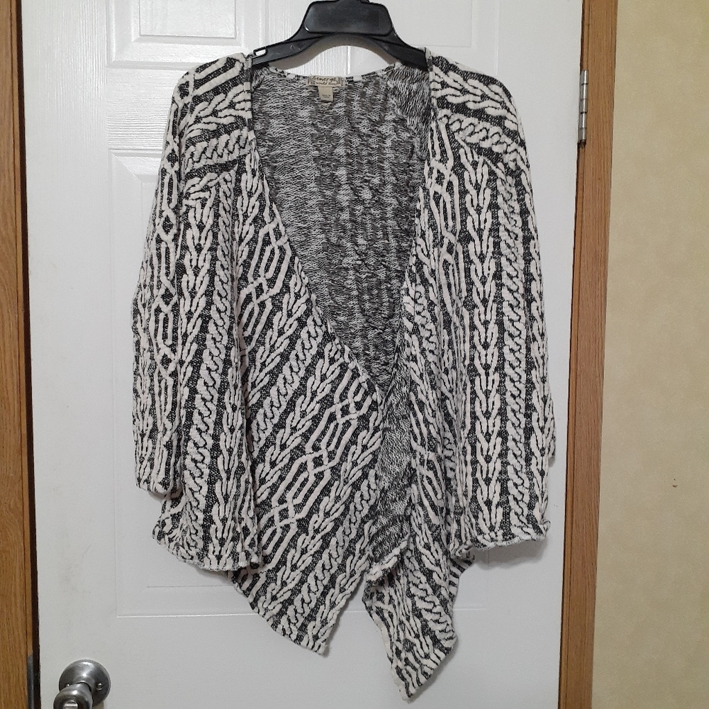 Energe long sleeved cardigan